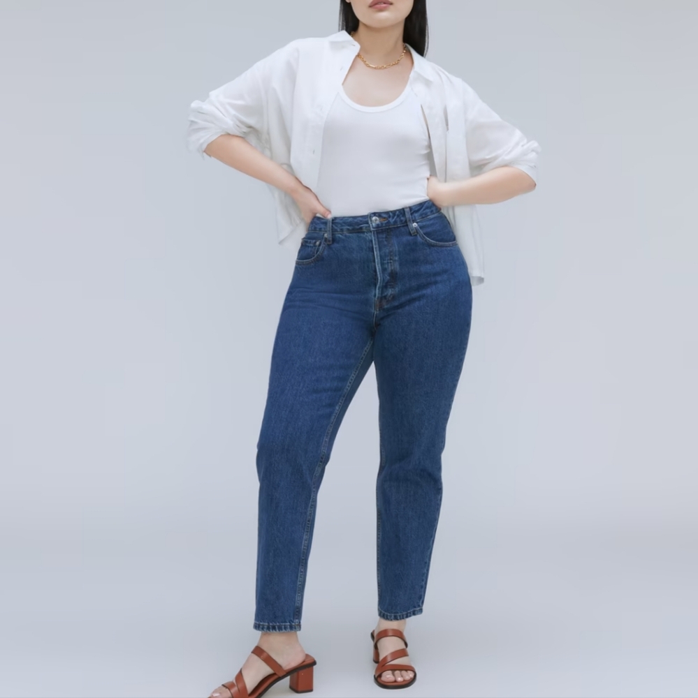 Everlane Curvy 90s Cheeky Straight leg Dark Wash Jean NWT